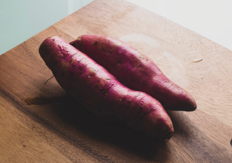 红色、黄色、紫色红薯品种对比，哪个更营养？
